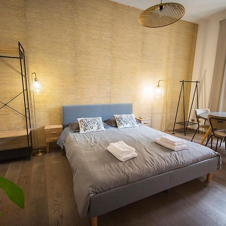 Domus Febo - Ottaviano Suites Rome Bagian luar foto