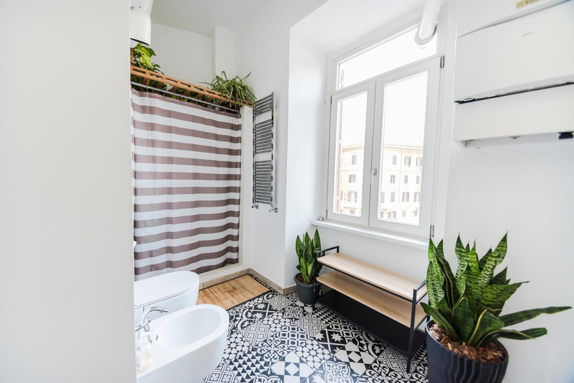 Domus Febo - Ottaviano Suites Rome Bagian luar foto