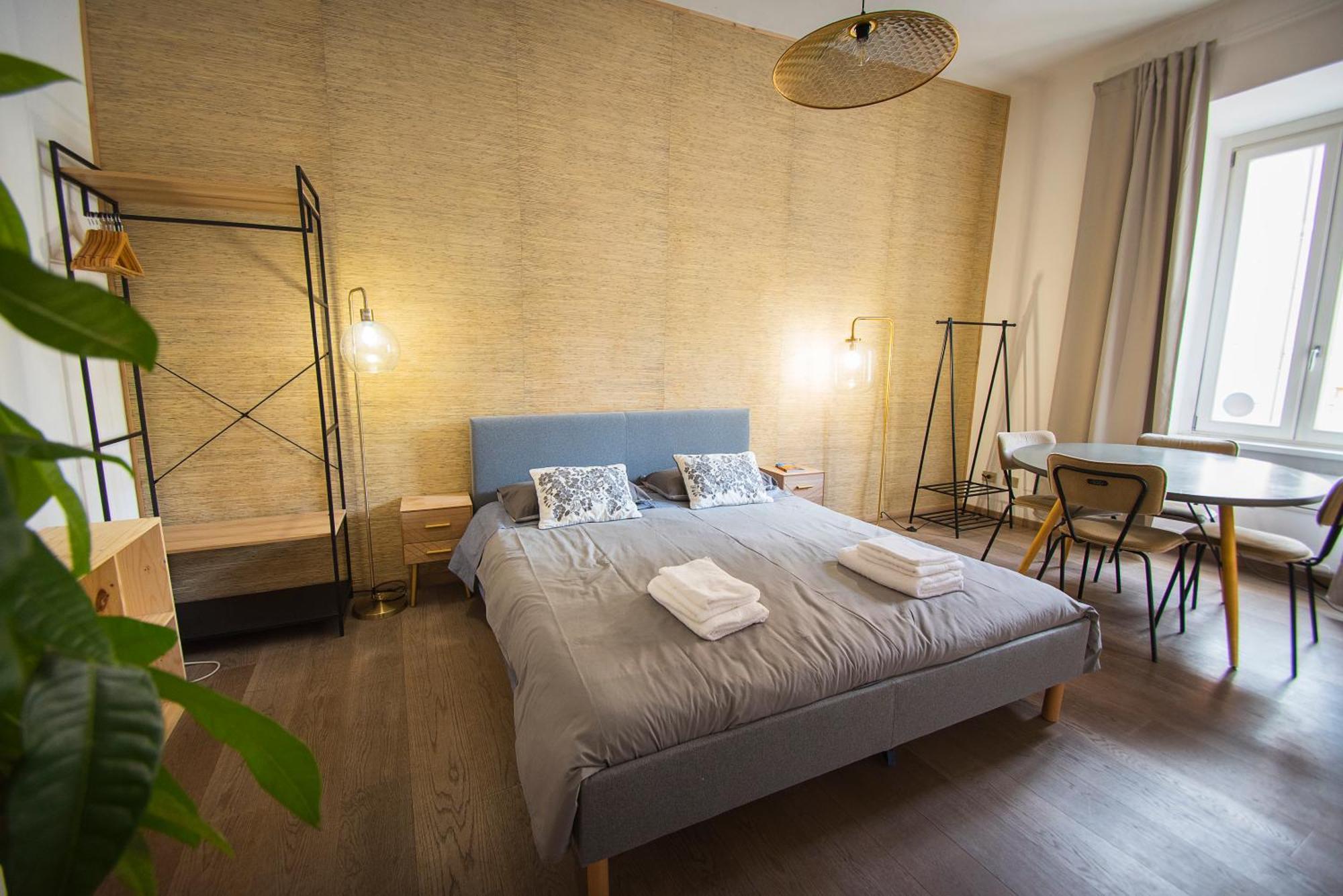 Domus Febo - Ottaviano Suites Rome Bagian luar foto