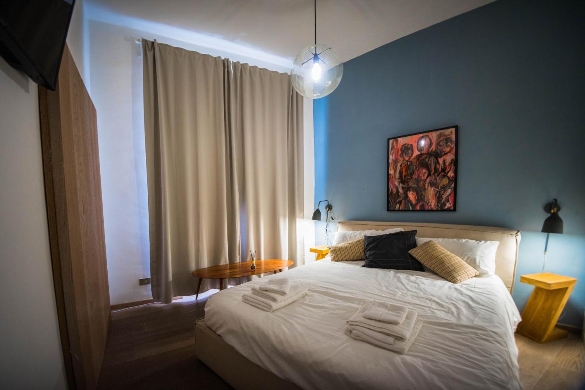 Domus Febo - Ottaviano Suites Rome Bagian luar foto