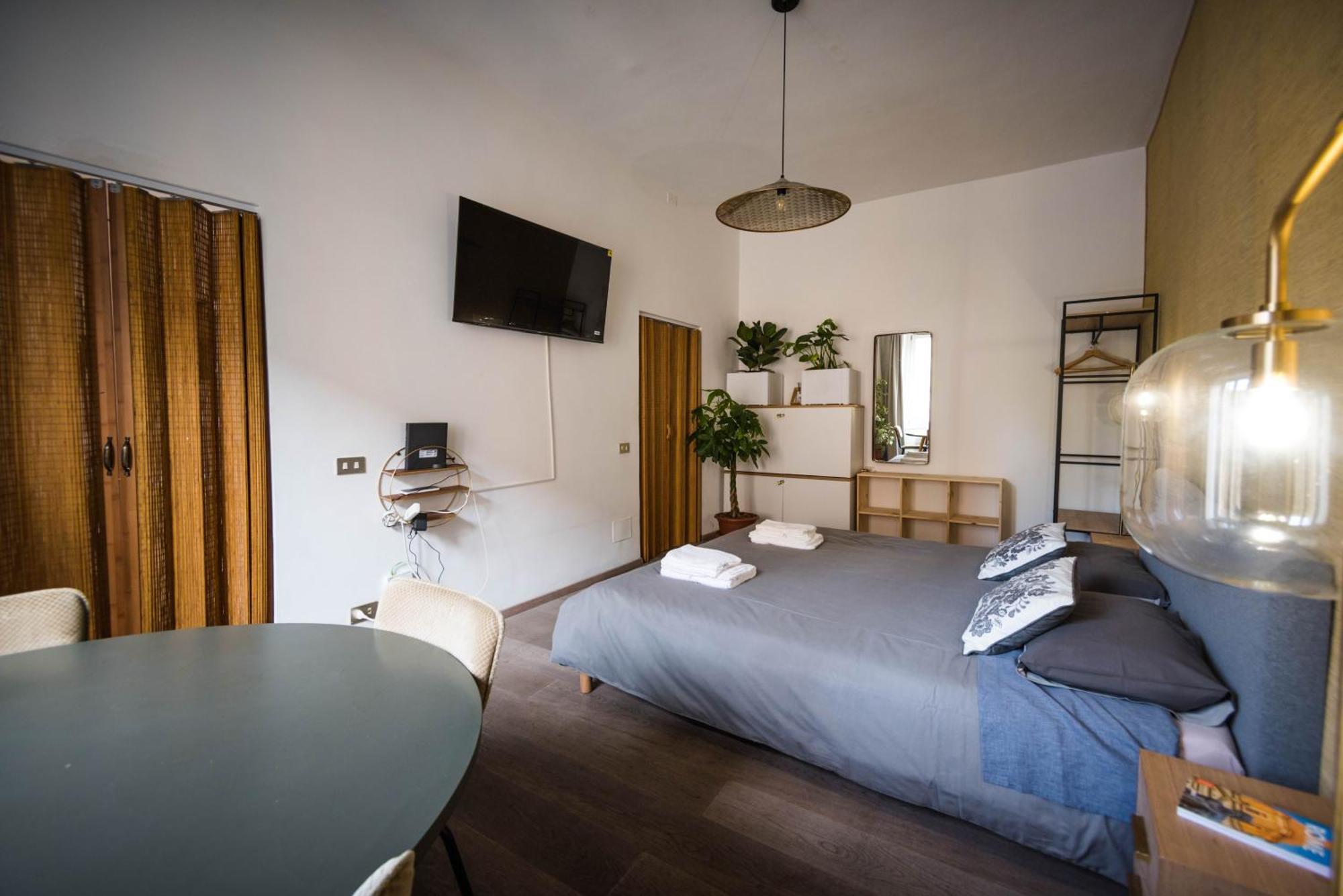 Domus Febo - Ottaviano Suites Rome Bagian luar foto